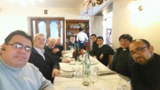Encuentro con de Sacerdotes en Latina - Italia